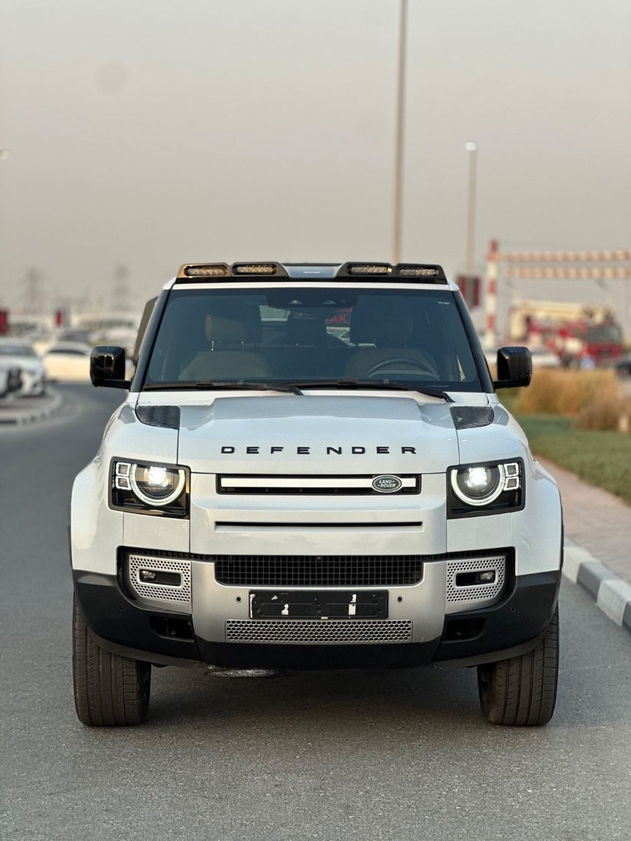 Land Rover Defender P300 90 S 2.0L (5 Seater)