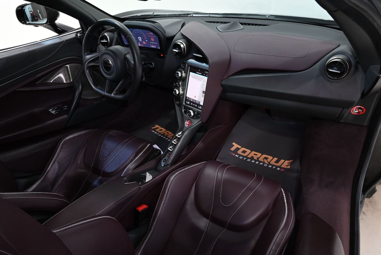 McLaren 720S PERFORMANCE 2018 McLaren 720s Performance, Full Service History, Full PPF, Excellent Condition, GCC