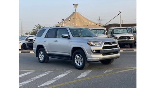 Toyota 4Runner 2019 Toyota 4Runner SR5 Premium 4x4 AWD Full Option Sunroof -  UAE PASS 5% VAT Applicable for