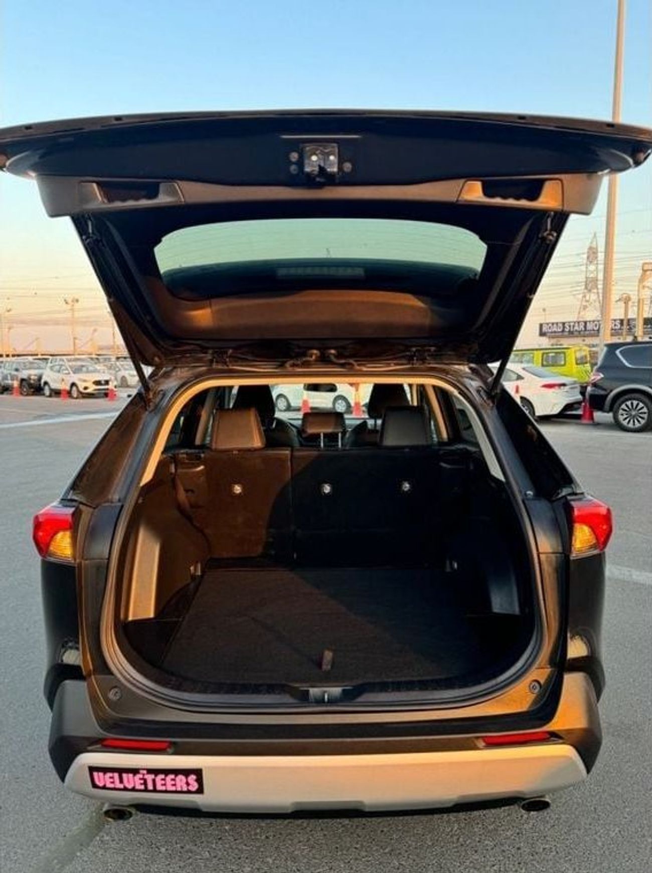 تويوتا راف ٤ Adventure 2.5L 4WD 2021 ADVENTURE CLASS 4WD FULL OPTION CANADA SPEC