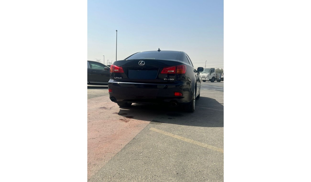 Lexus IS250