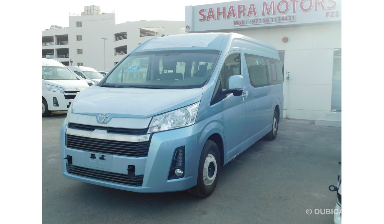 Toyota Hiace High Roof GL 2.8L Bus Diesel 13-Seater A/T