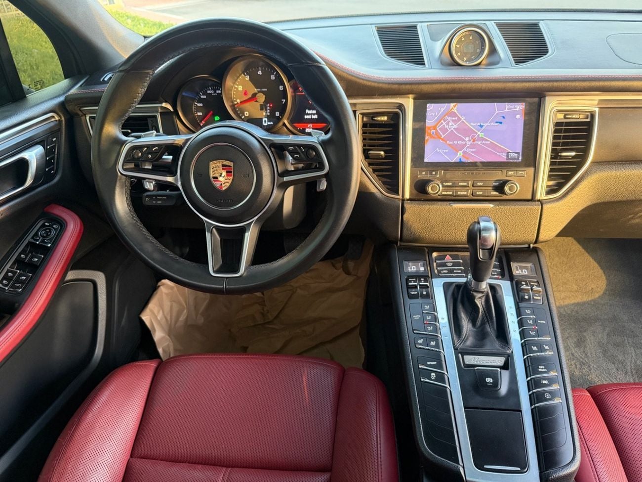 Porsche Macan S T 2.0L (260 HP)