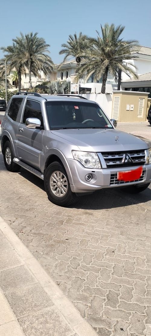 ميتسوبيشي باجيرو GLS Mid 3.0 (3 doors)