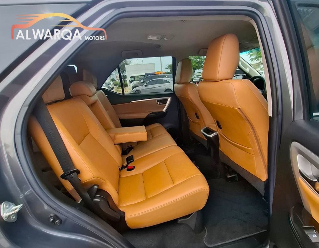 تويوتا فورتونر VXR 4.0L (278 HP)