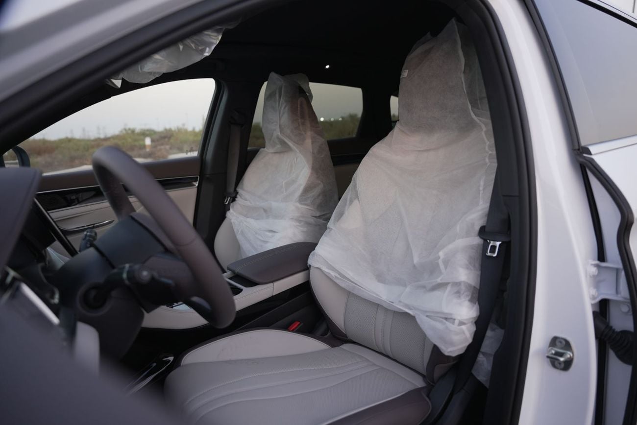 بي واي دي سونغ بلس FWD BYD Song Plus DM-i  2025 Smart Driving premium Edition