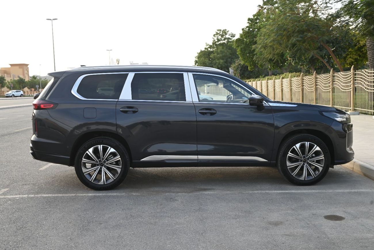 Exeed VX Flagship 2.0T EMI 1750 AED - EXEED VX 2025 - FLAGSHIP EDITION