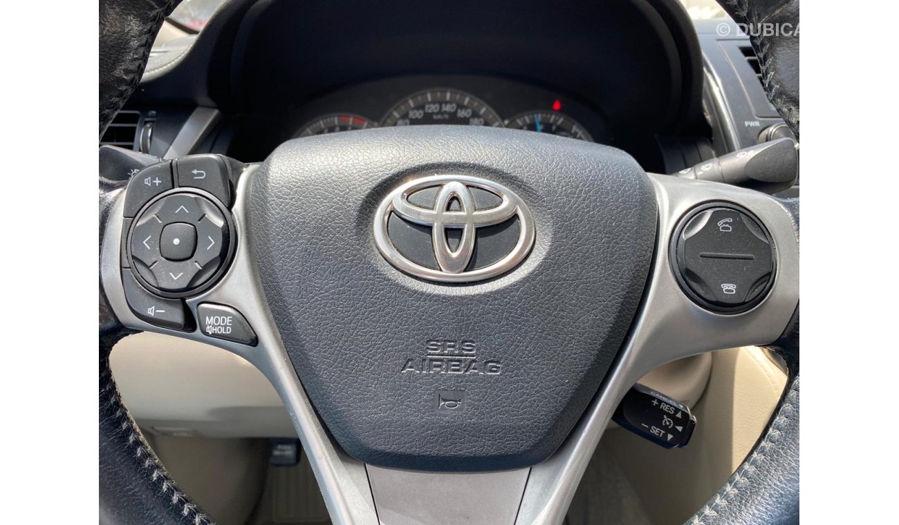 Toyota Camry 2014 SE Ref#188