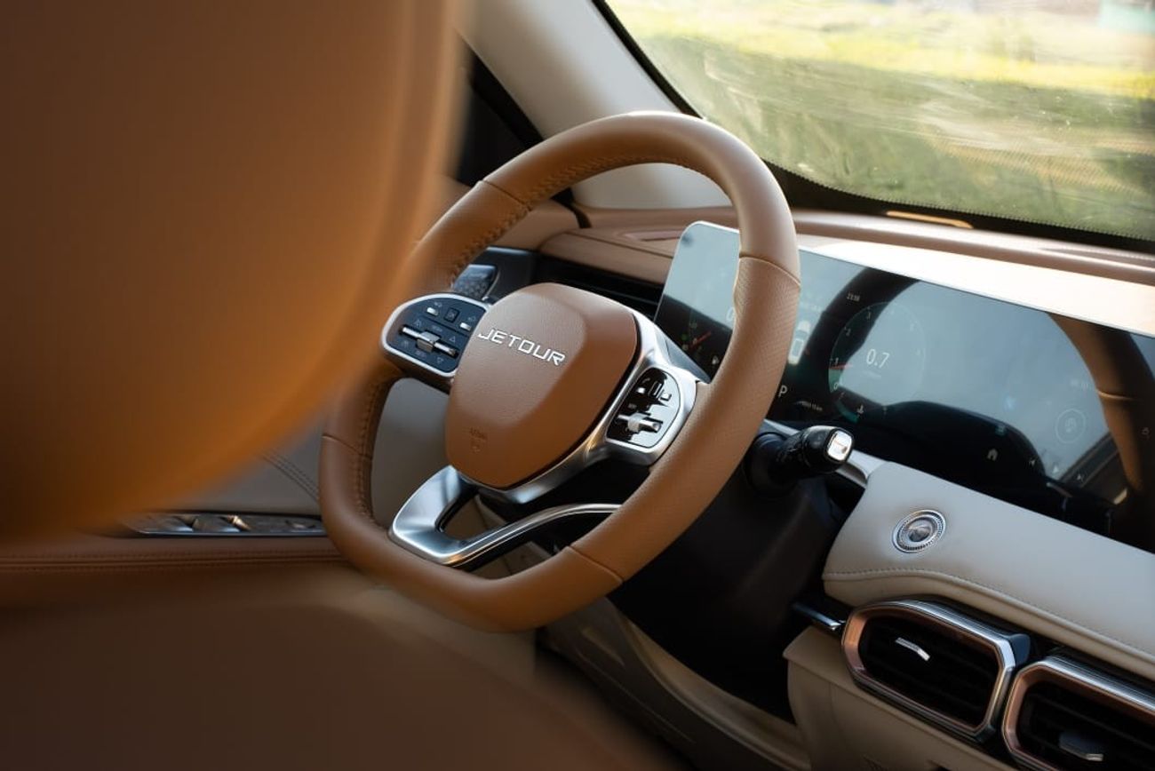 Jetour X70 10years warranty and 5 years service Contact number 0507273386