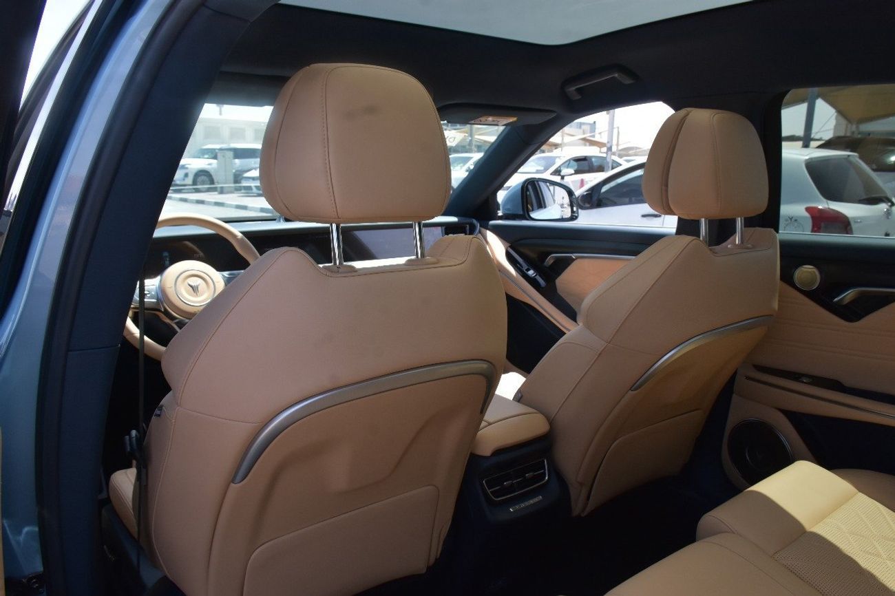 Voyah Free ڤويا فري