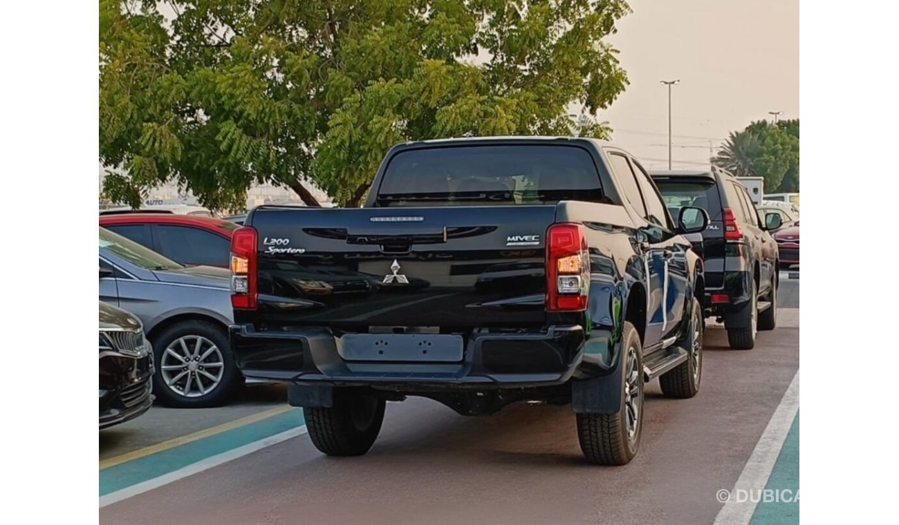 ميتسوبيشي L200 Mitsubishi L200 Sportero 2.4L Diesel / A/T / Push Start / Driver Power Leather Seat / BLACK EDITION