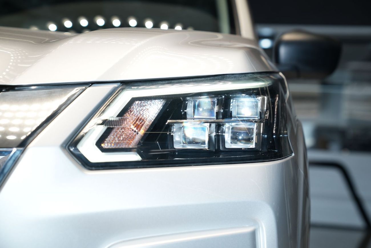 نيسان إكستيرا SE 2.5L RWD