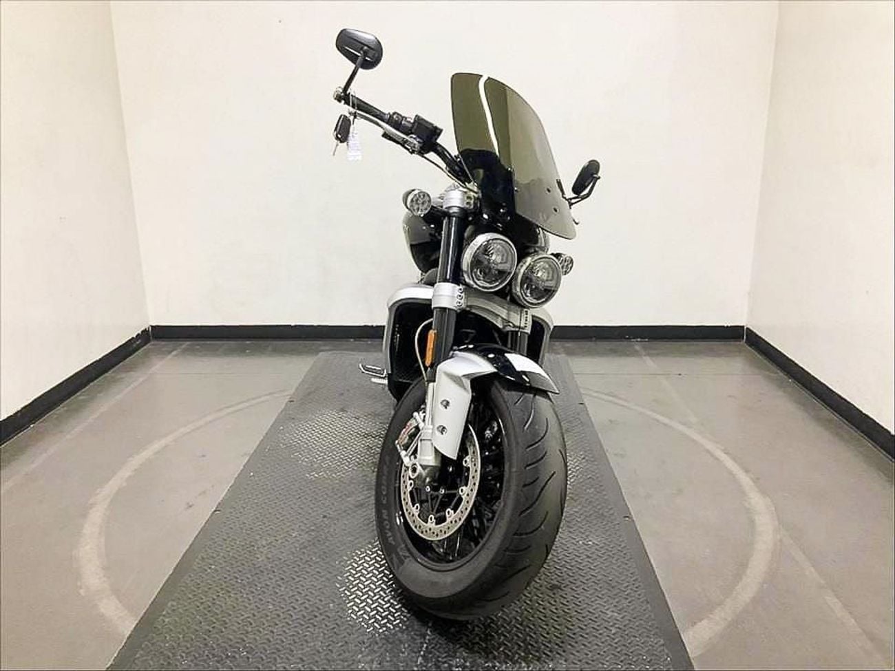 Triumph Stag 2020 Triumph Rocket 3R 2500CC