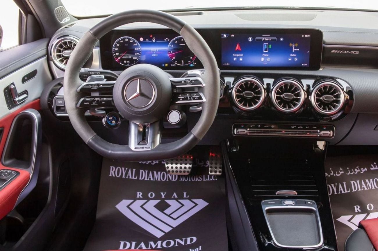 Mercedes Benz A45 AMG- S Mercedes-Benz A-Class 45 AMG 2023 GCC specs
