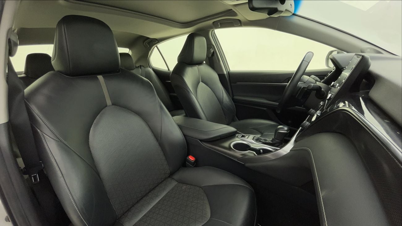 تويوتا كامري SPORT 3.5 | بدون دفعة مقدمة | اختبار القيادة في المنزل