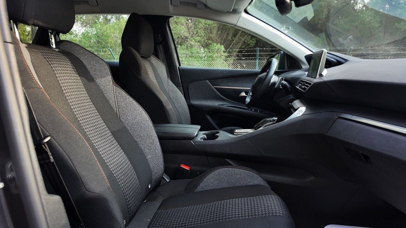 Peugeot 3008 1.6L | Free Agency Warranty | Complete Service History | Zero Downpayment