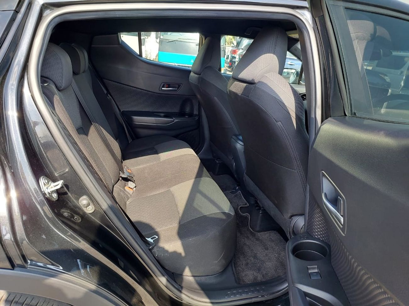 تويوتا CHR TOYOTA C-HR SUV RHD 2022 MODEL 1.2 L PETROL AUTOMATIC(PM31492)