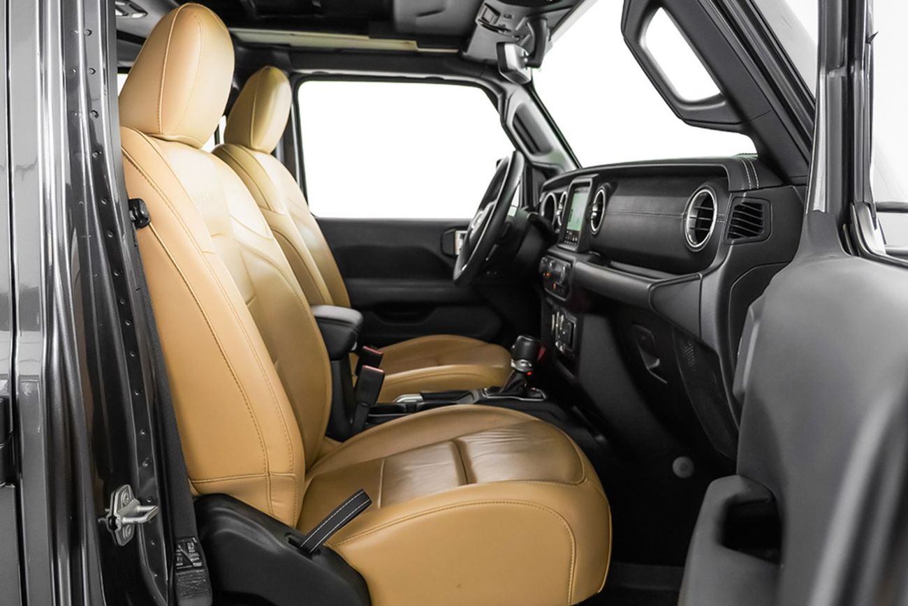 Jeep Wrangler Unlimited SAHARA
