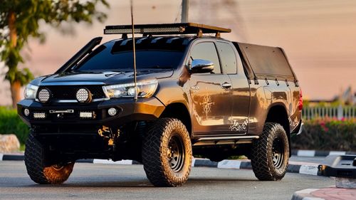 Toyota Hilux CUSTOM CANVAS CANOPY | SMART CAB | RHD | 2017 | 2.8L DIESEL ENGINE | MANUAL TRANSMISSION | AIR SNORK