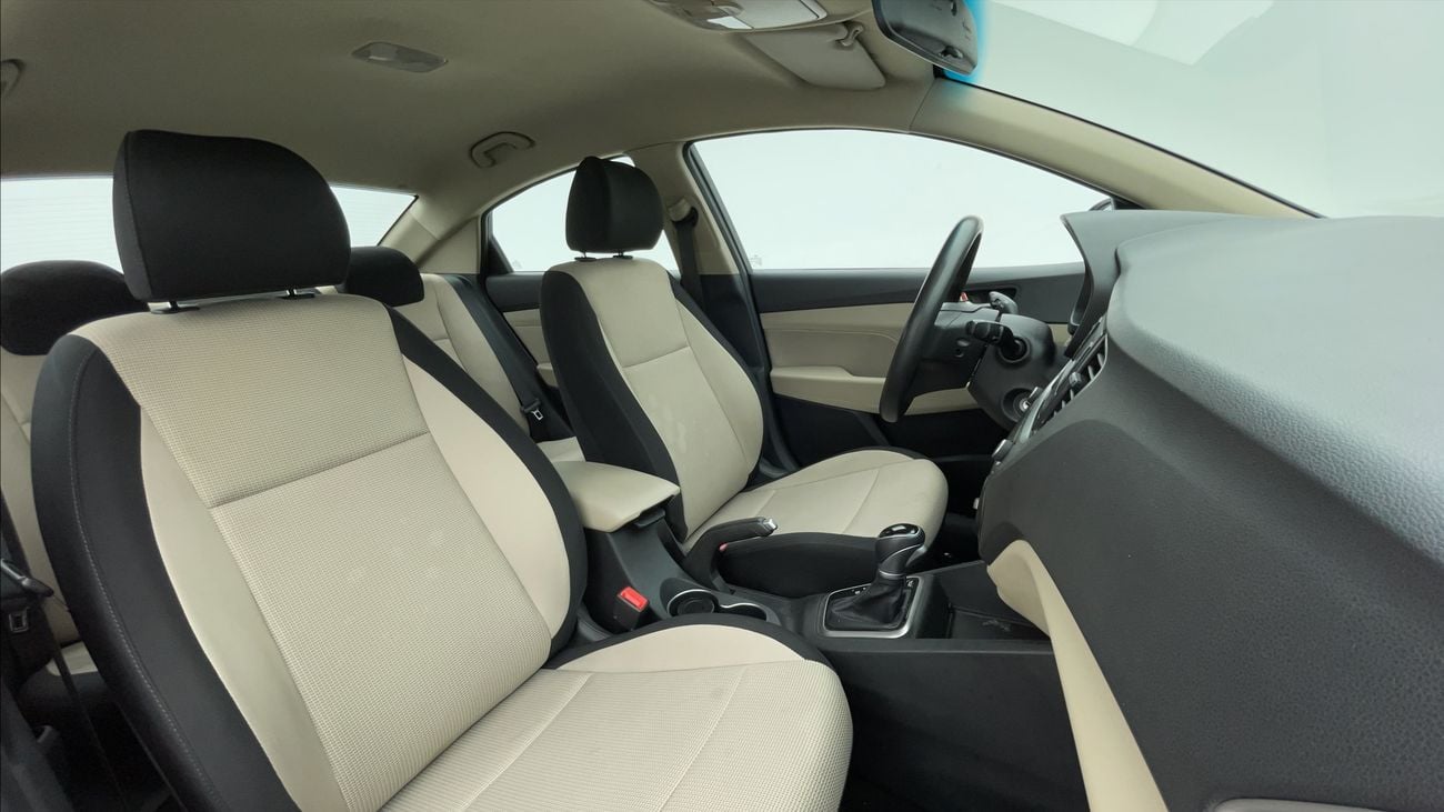 Hyundai Accent GL 1.6 | Zero Down Payment | Free Home Test Drive