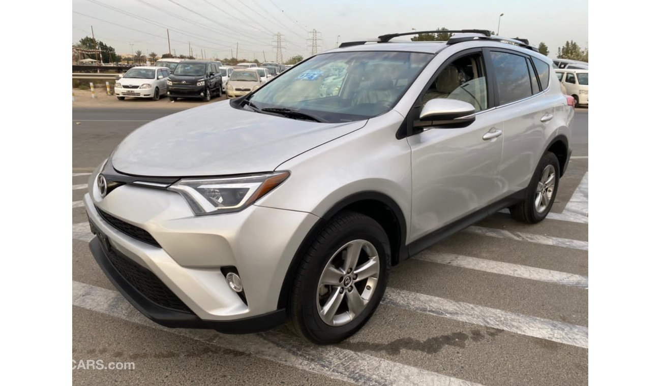 Toyota RAV4 2015 TOYOTA RAV4 XLE MID OPTION/ 2018 FRONT SHAPE