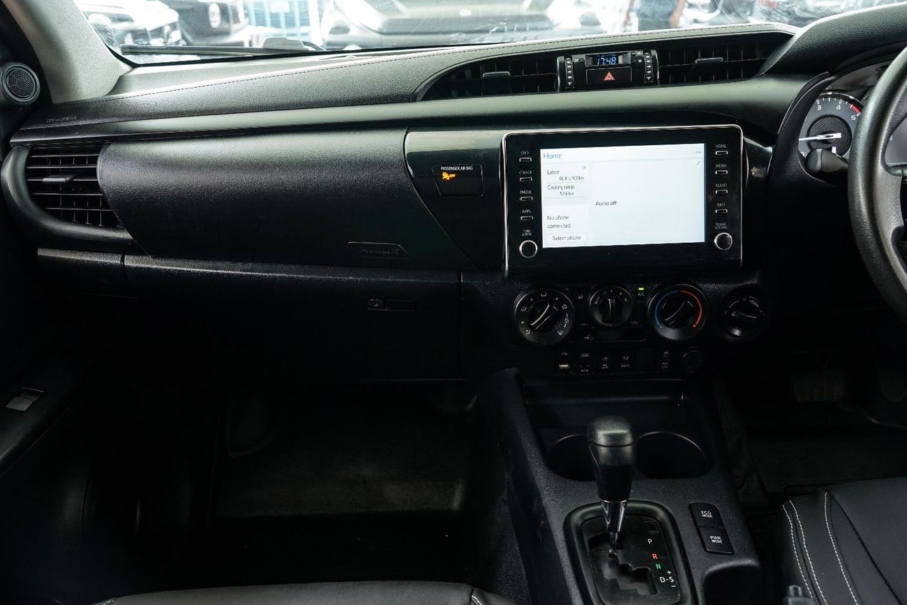 Toyota Hilux SMART CAB SINGLE CABIN