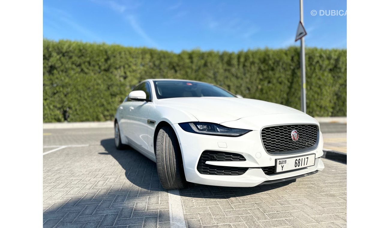 Jaguar XE