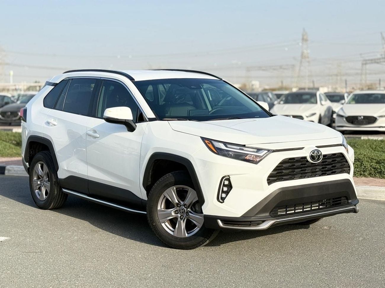تويوتا راف ٤ XLE 2.5L full option