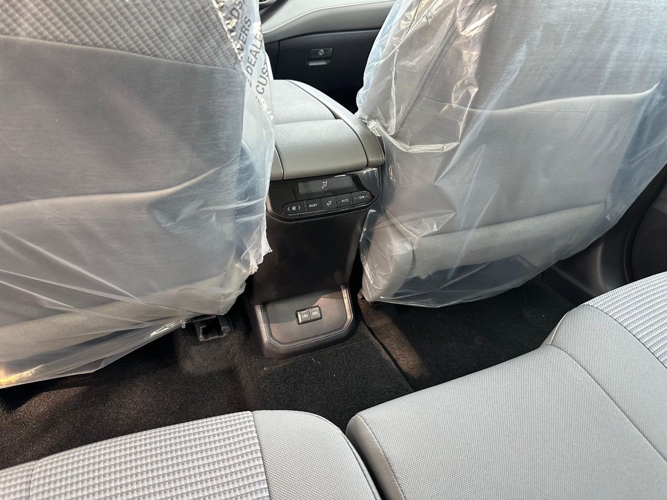 تويوتا هايلاندر 2.5L Hybrid GXR (AWD)