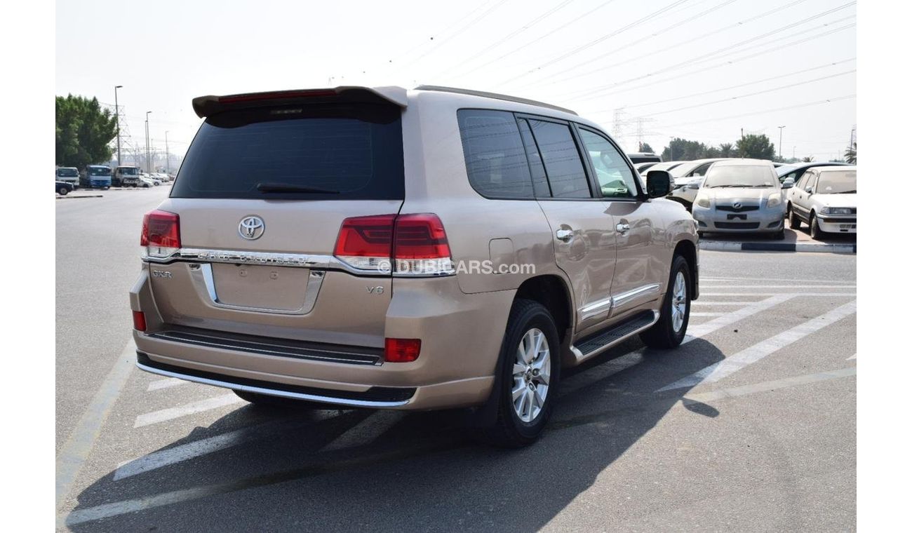 تويوتا لاند كروزر GXR