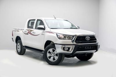 Toyota Hilux DLX 2.4L - Super White Inside Red | Export Only