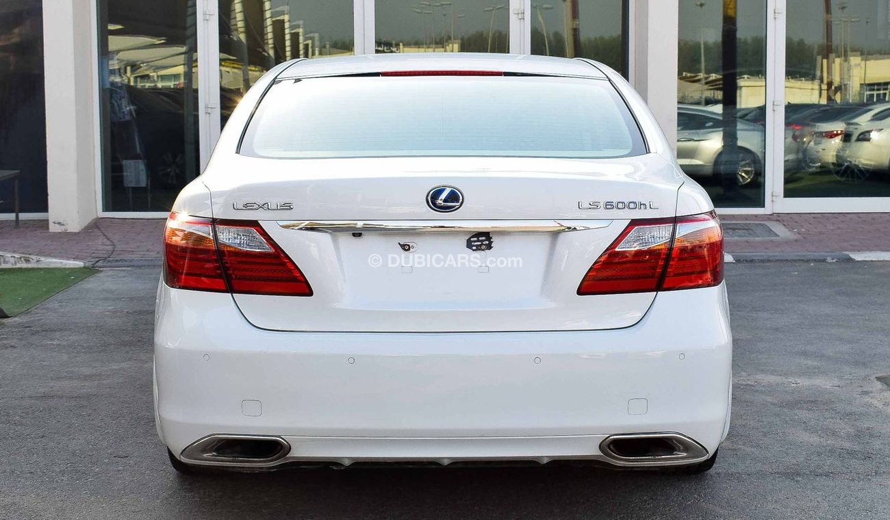 Lexus LS 600 H - HYBRID Full Service History GCC