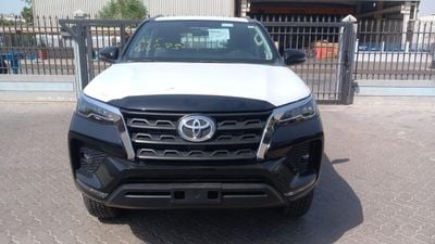 تويوتا فورتونر 2.4L DIESEL A/T 7 SEATER HIGH SPEC(EXPORT TO AFRICA ONLY)