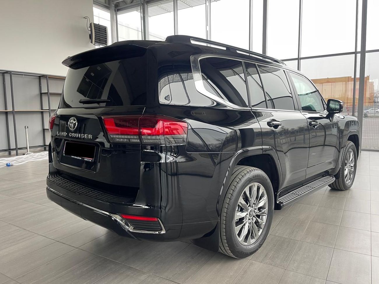 Toyota Land Cruiser Toyota Land Cruiser 300(B7+)- Armored vehicle