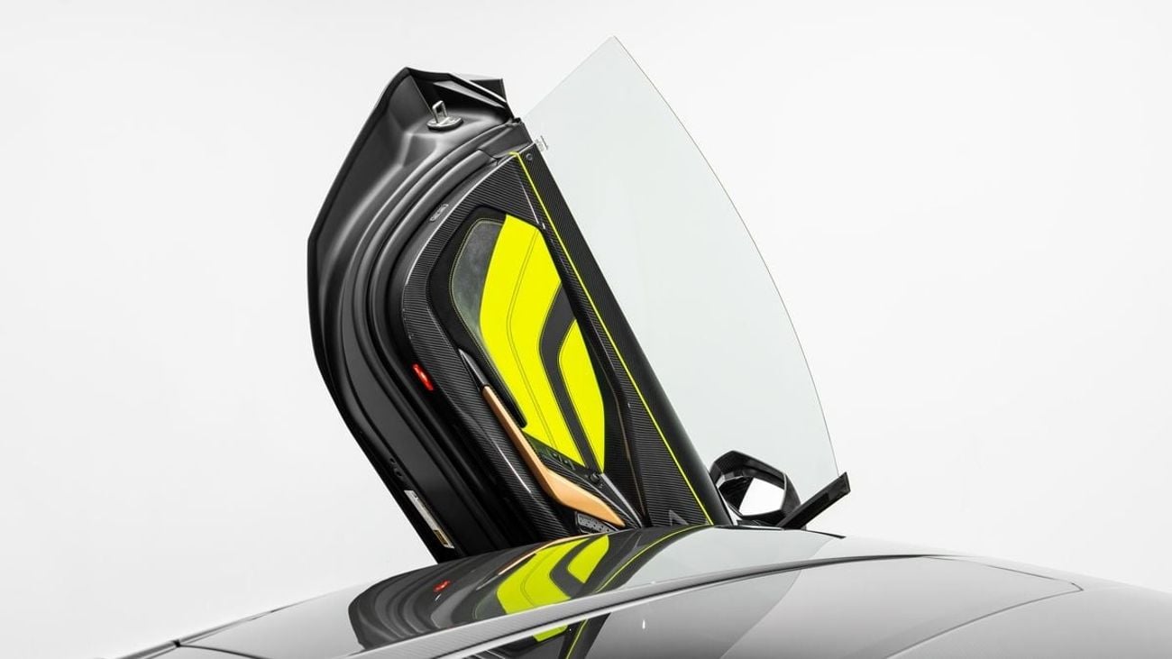 Lamborghini Sian 1 of 63 - 2021 - Euro Specs