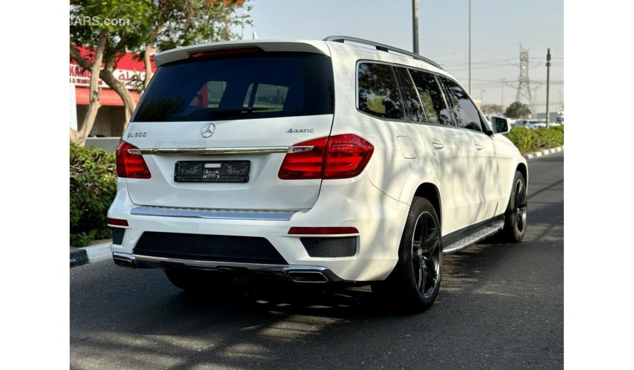 Mercedes-Benz GL 500 Std fully loaded GCC