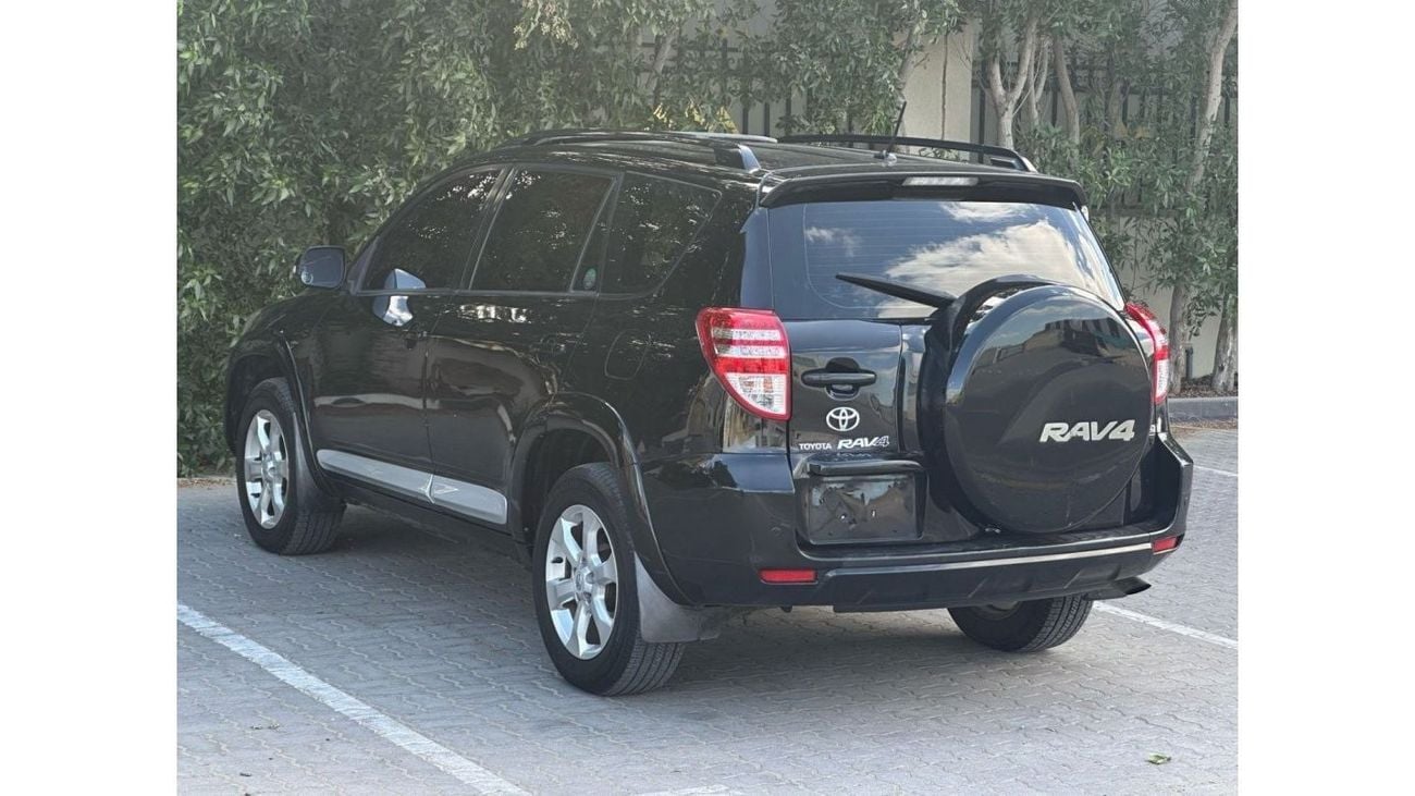 تويوتا راف ٤ تويوتا راف فور   موديل : 2009 المطلوب : 28,000 درهم الممشى : 198,000 كم مواصفات خليجية ، 4 سلندر ،حس