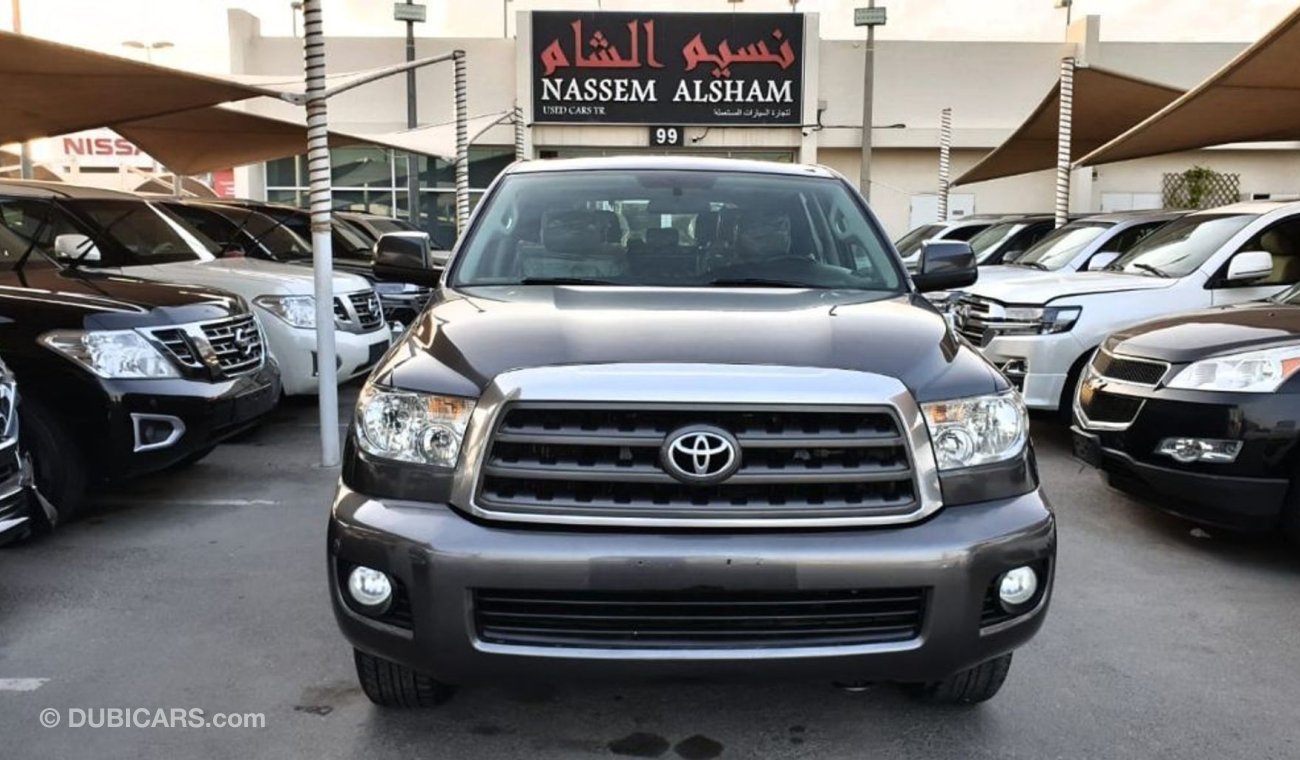 Toyota Sequoia TOYOTA SEQUOIA 2014  V8  GCC