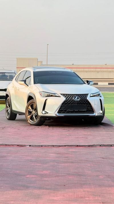 Lexus UX200