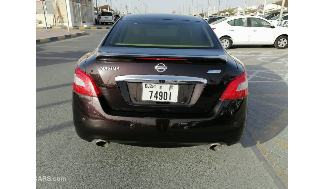 Nissan Maxima Nissan Maxima 2011