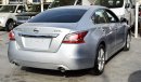 Nissan Altima . GCC specs. FiUll option. Very clean 3.5 SL