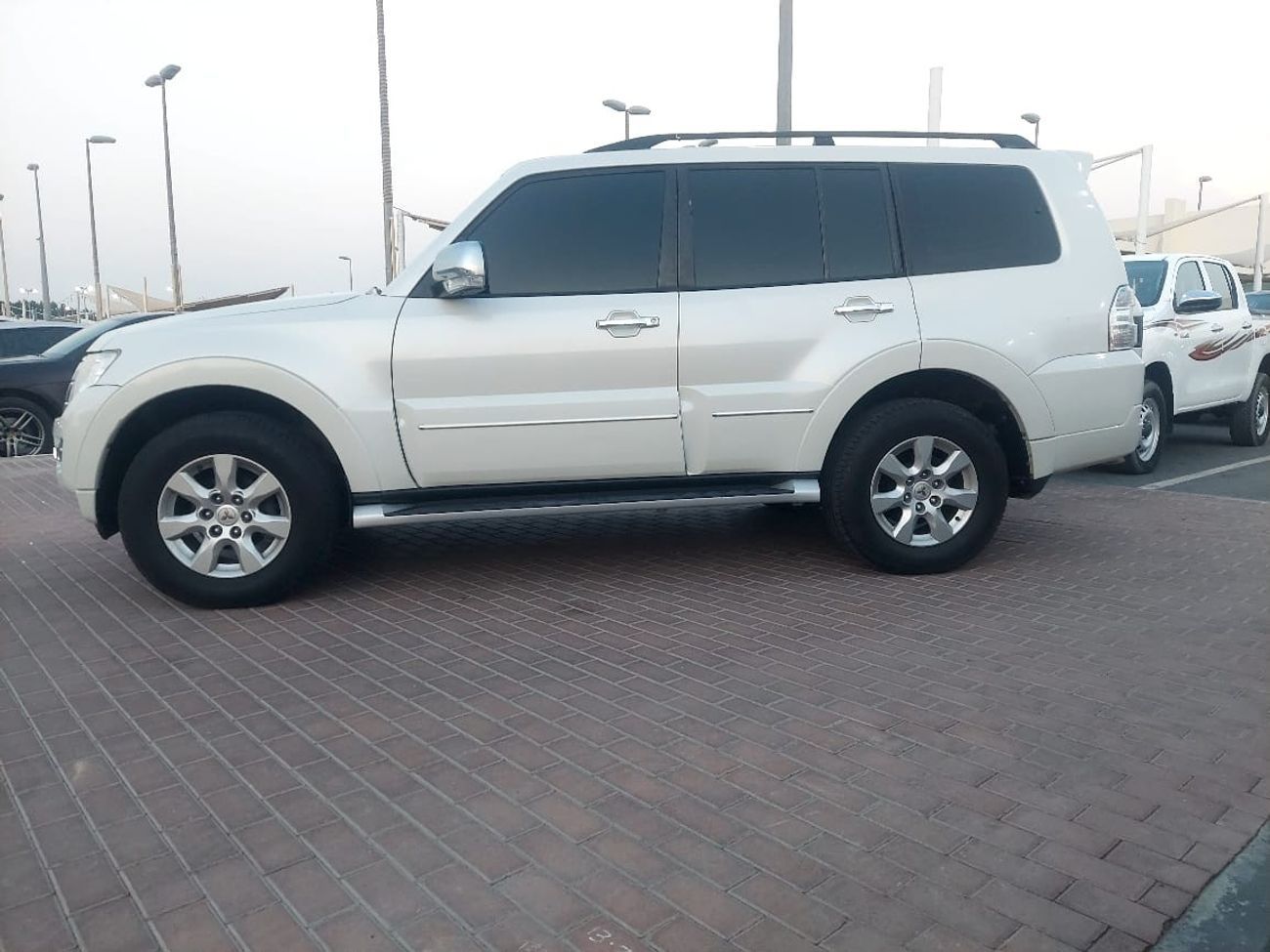 Mitsubishi Pajero 3.0L PETROL V6 AUTOMATIC TRANSMISSION