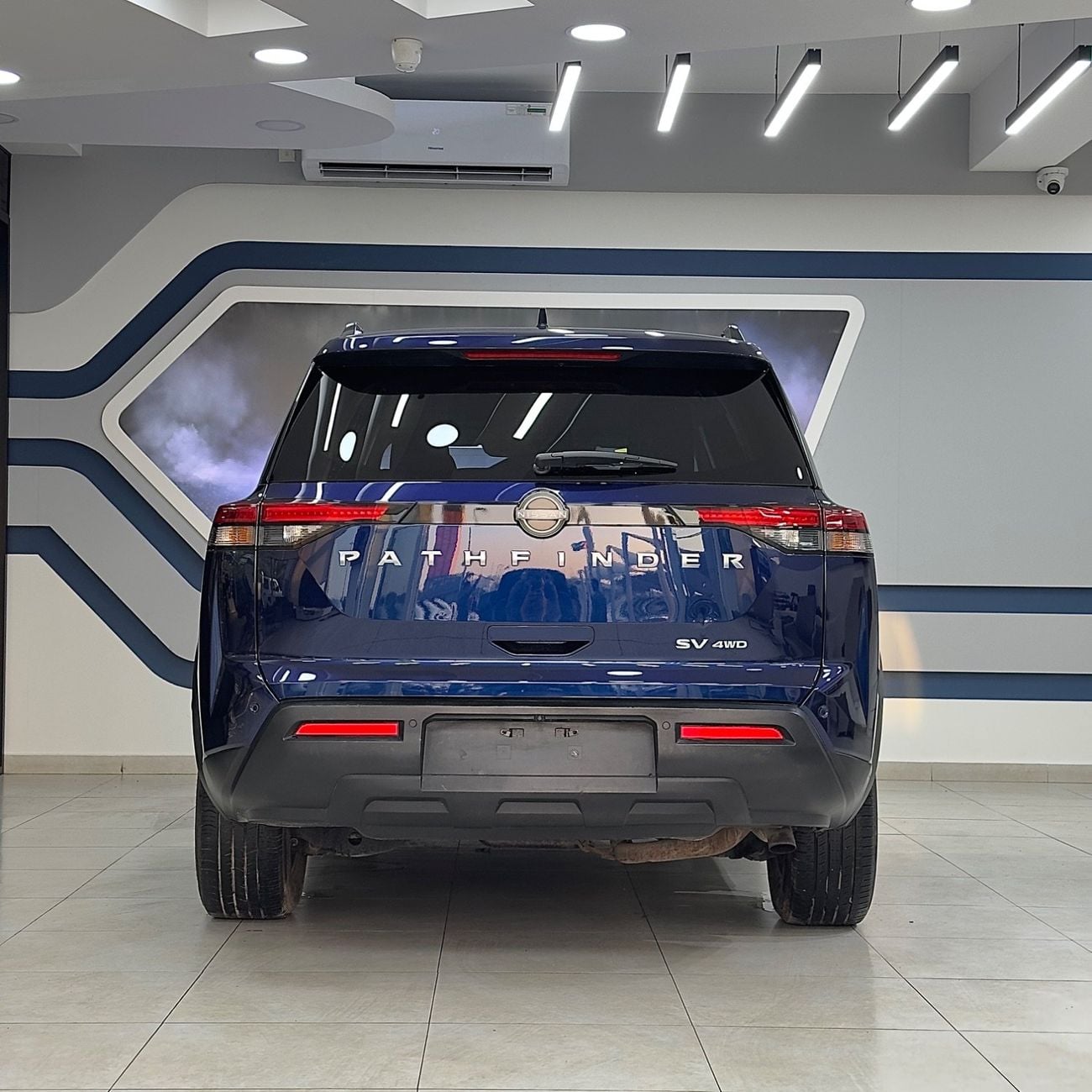 Nissan Pathfinder SV 3.5L AWD (7 Seater)