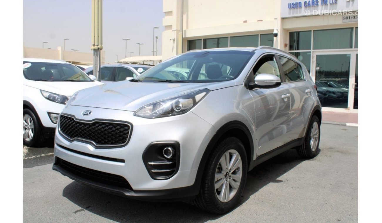 Kia Sportage EX ACCIDENTS FREE - GCC - 2000 CC - AWD - CAR IS IN PERFECT CONDITION INSIDE OUT