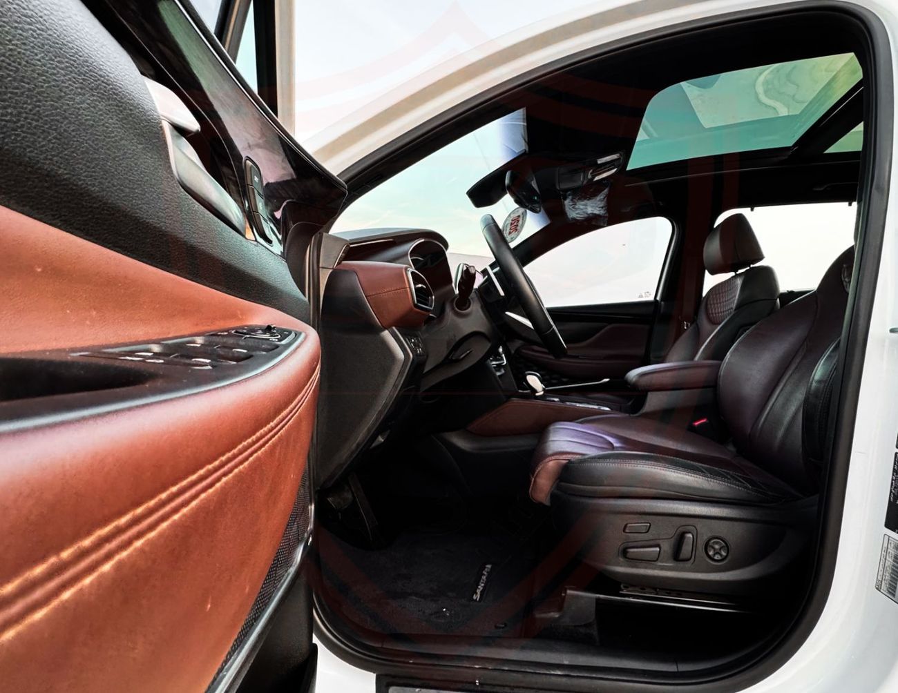 Hyundai Santa Fe Premium 3.5L Hyundai Santa Fe | 3.5 L | 2020 | GCC | Full Option | Accident-Free | In Excellent Cond