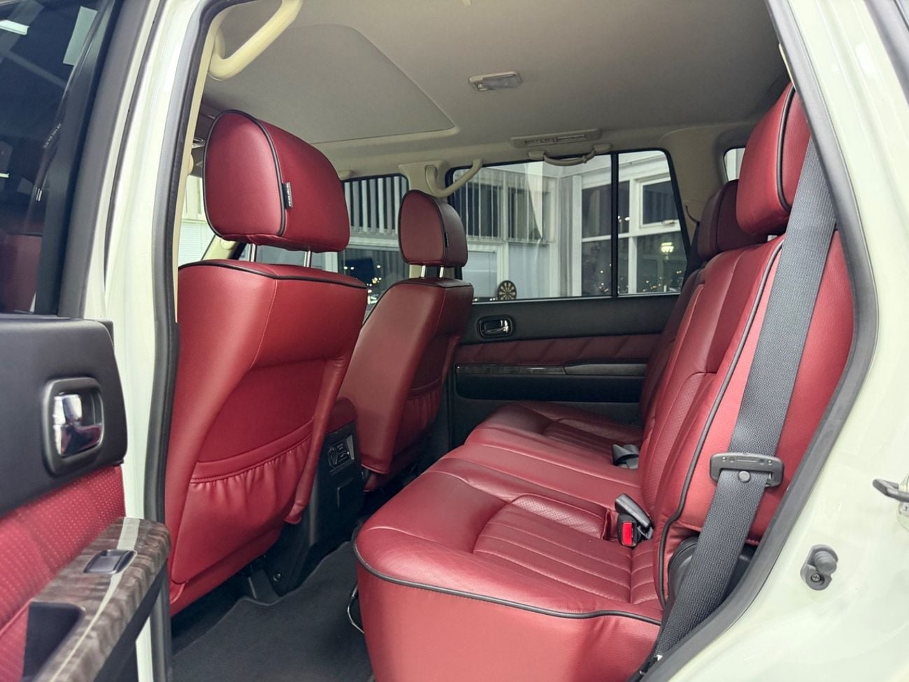 نيسان باترول سوبر سفاري Original paint .. Warranty .. Perfect Condirion