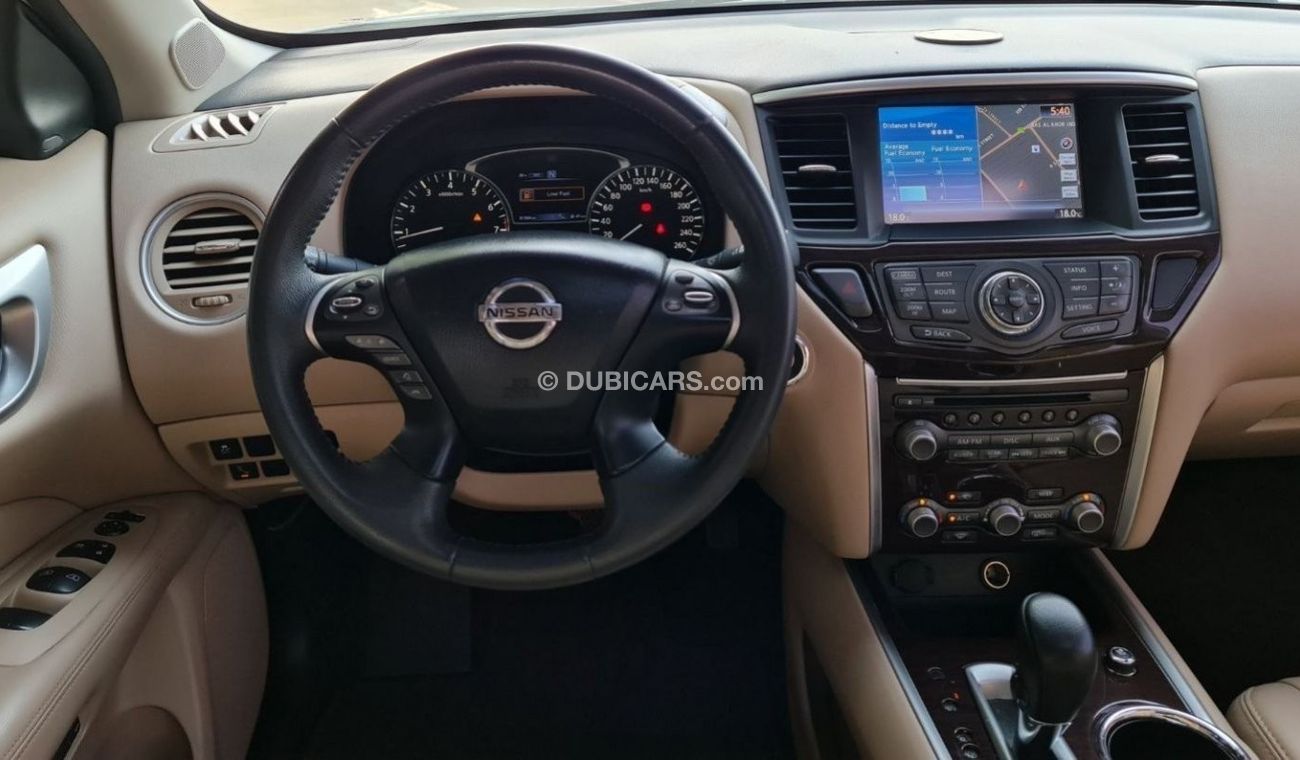 Nissan Pathfinder SL 4WD 3.5L V6 Partial Service History GCC