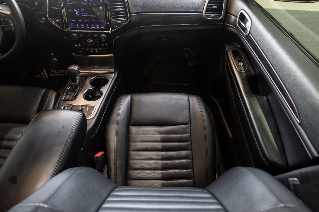 Jeep Grand Cherokee Jeep Grand Cherokee 2019 GCC specs for 1,406.00 AED monthly
