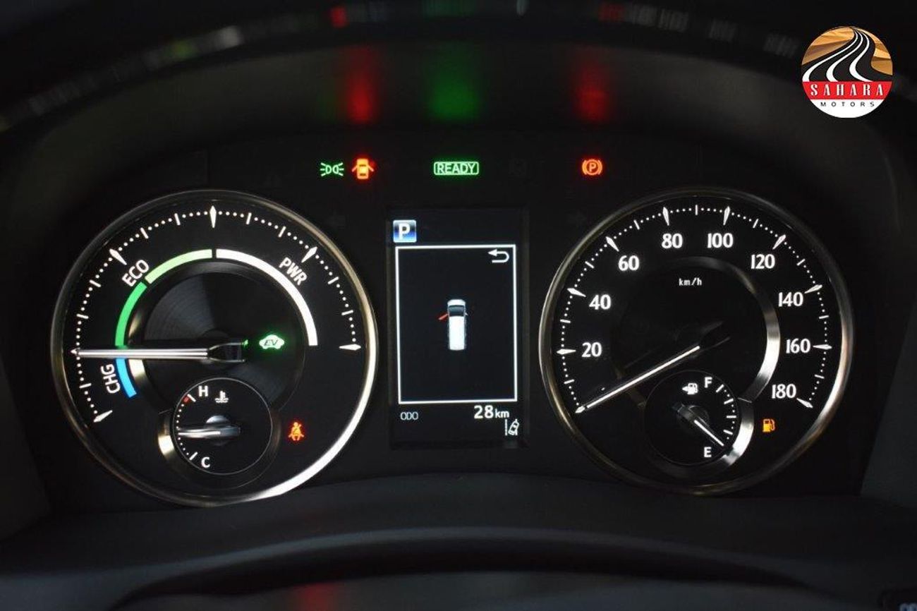 Lexus LM 300H LM 300H Executive  2.5L Hybrid 4-Seater Automatic