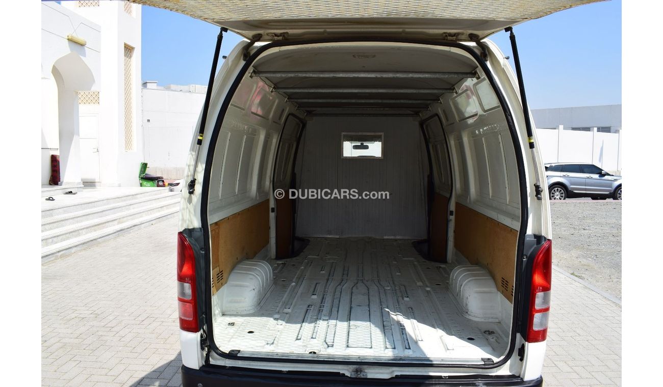 Toyota Hiace GL - High Roof LWB Toyota Hiace Highroof Van, Model:2017. Excellent condition